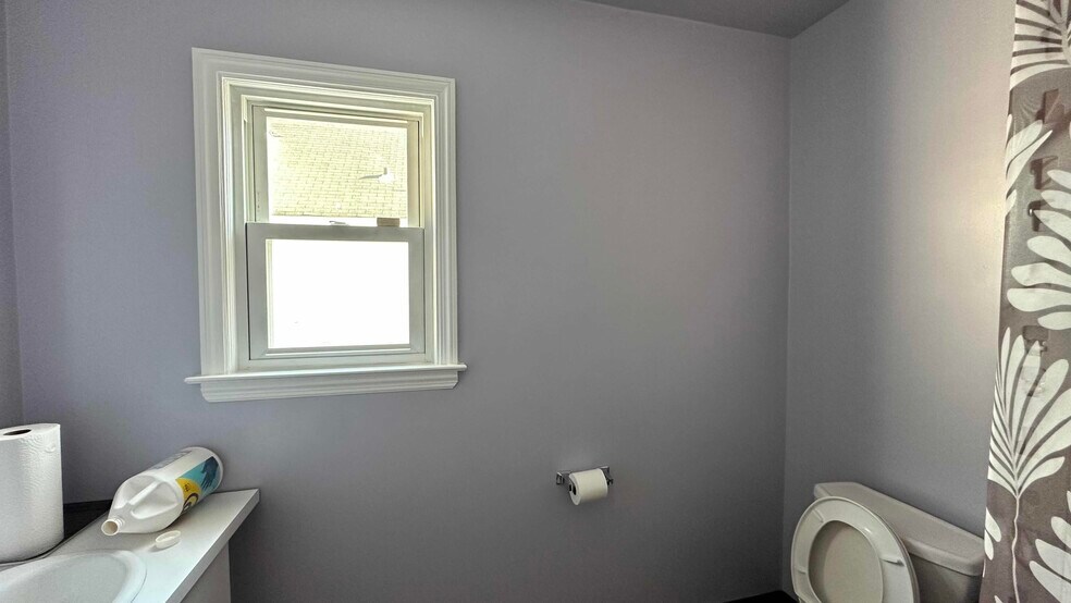 More Photos Of 501-509 Hicksville Rd, Massapequa Loft Creative Space For Lease