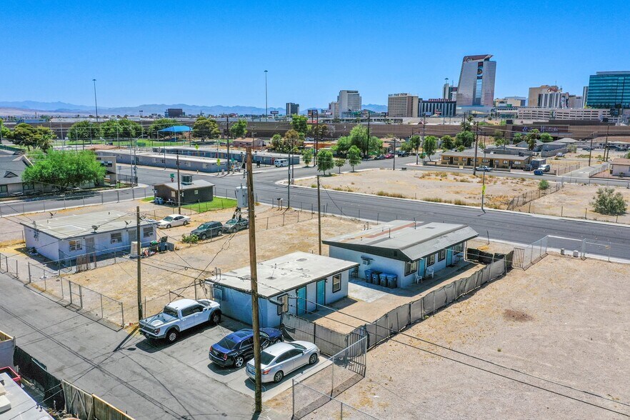 More Photos Of 612 W Washington Ave, Las Vegas Multifamily For Sale