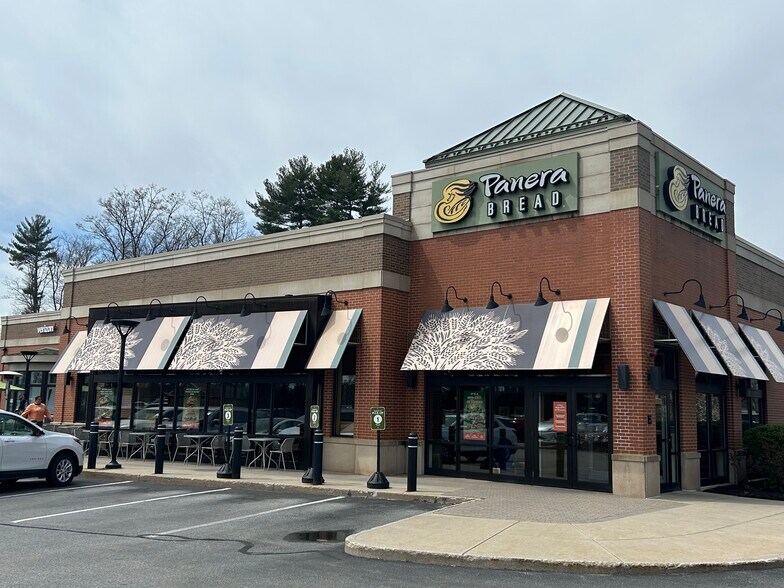 More Photos Of Boston Rd @ Littleton, Westford Unknown For Lease