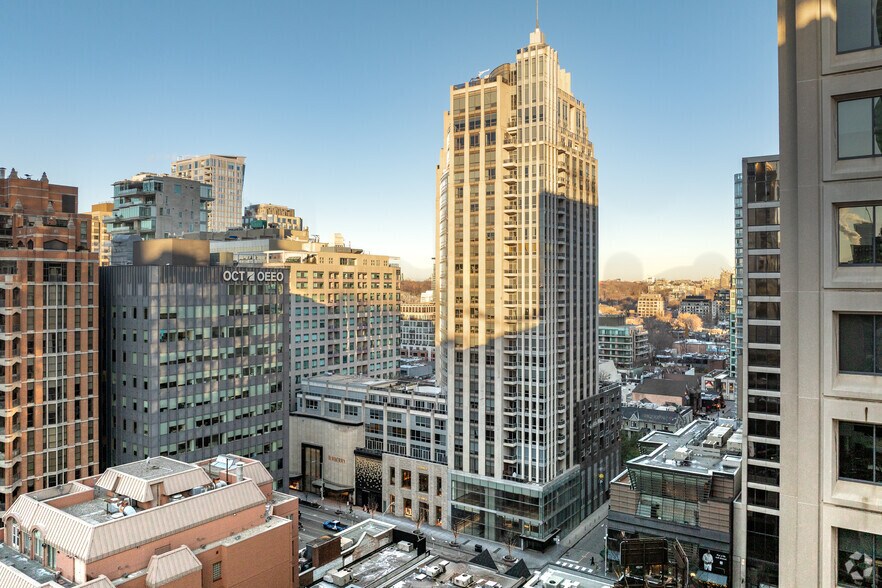 Primary Photo Of 100 Bloor St W, Toronto Apartments For Lease
