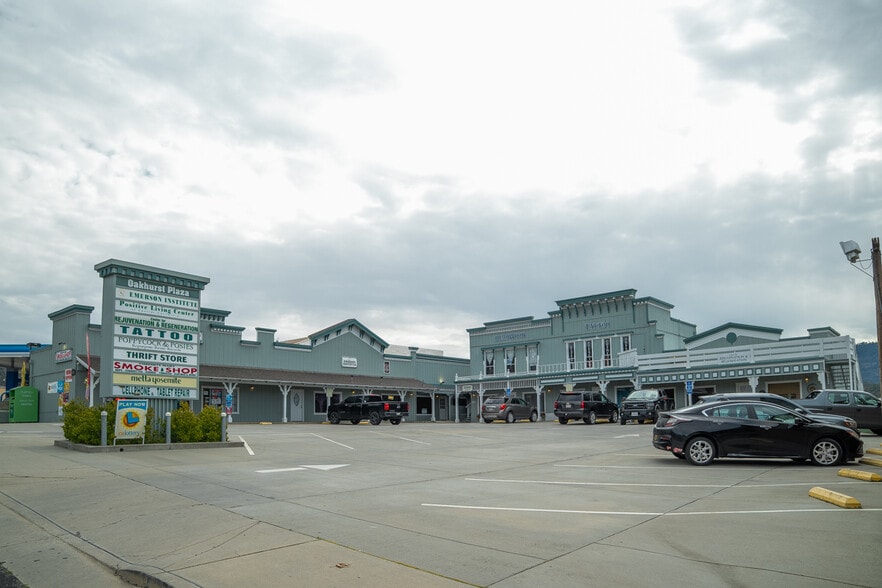 More Photos Of 40359 Highway 41, Oakhurst Freestanding For Sale