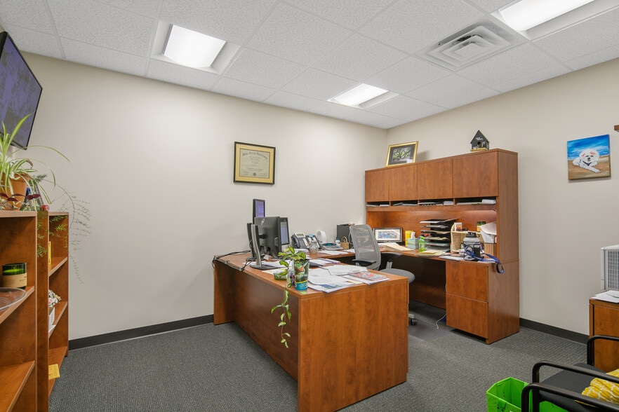 More Photos Of 127 Hay St, Fayetteville General Retail For Sale