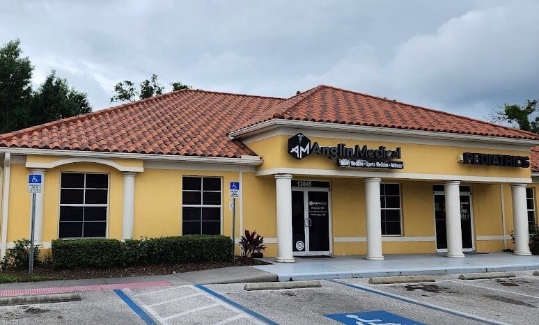 More Photos Of 13043-13045 Summerfield Sq, Riverview Medical For Sale