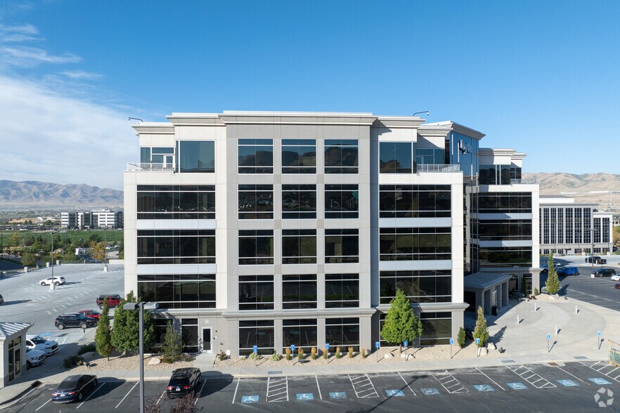 More Photos Of 3301 N Thanksgiving Way, Lehi Office For Lease