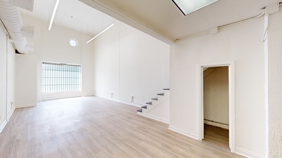 More Photos Of 672 S La Fayette Park Pl, Los Angeles Loft Creative Space For Lease