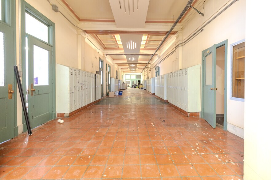 More Photos Of 747 Wallace Ave, Pittsburgh Land For Sale