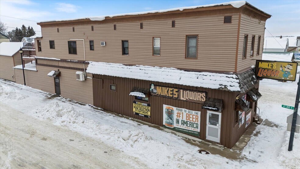 More Photos Of 401 E Sheridan St, Ely Convenience Store For Sale
