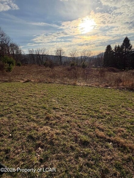 More Photos Of 8 Mountain rd, Sugarloaf Land For Sale