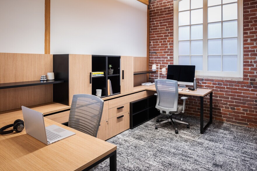 More Photos Of 155 S Fair Oaks Ave, Pasadena Office For Lease