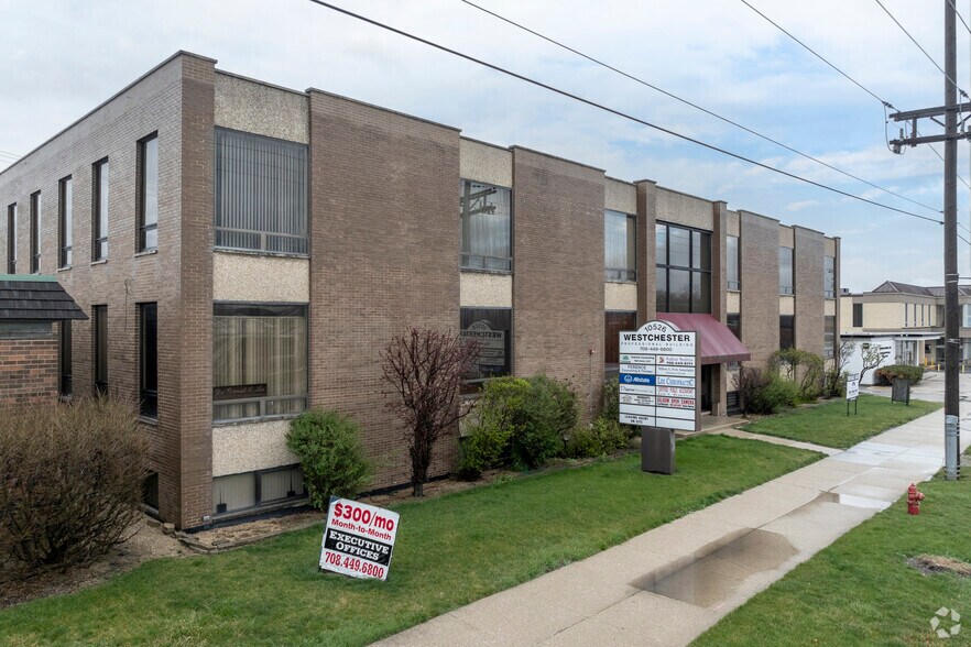 More Photos Of 10526 W Cermak Rd, Westchester Office For Lease