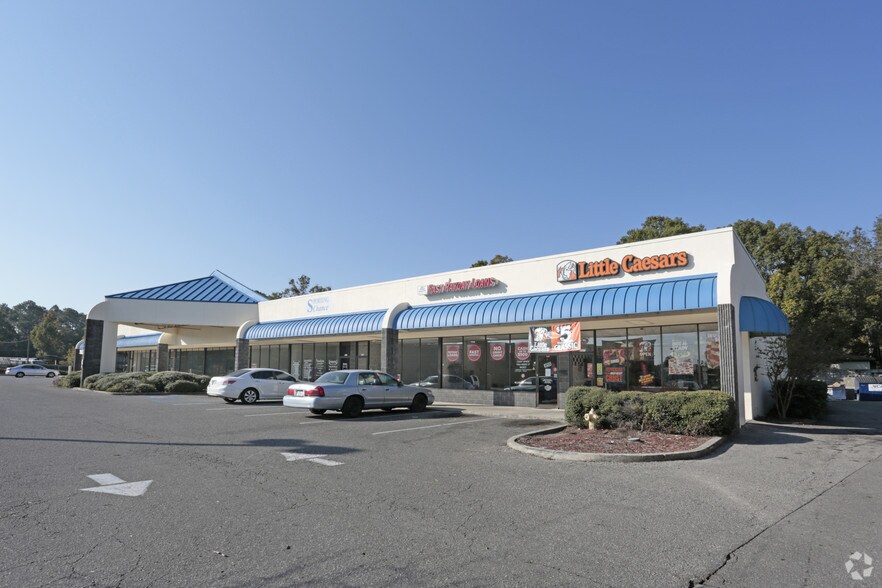 More Photos Of 207-225 S Orange St, Starke Unknown For Lease