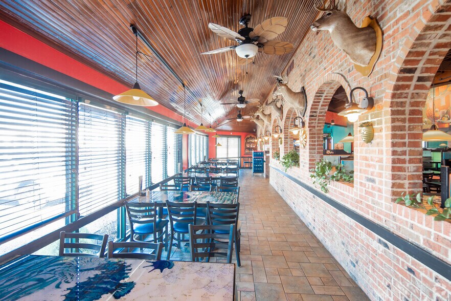 More Photos Of 2148 Beltline Rd SW, Decatur Restaurant For Sale