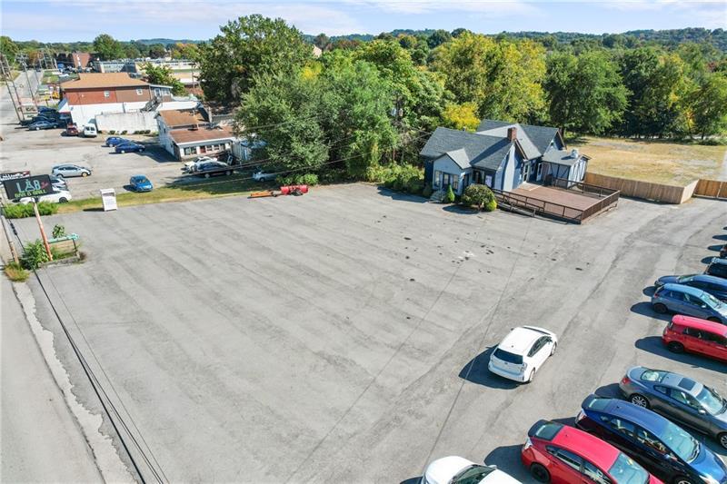 More Photos Of 2222 Freeport Rd, New Kensington General Retail For Sale