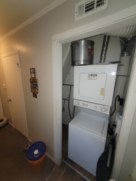 More Photos Of 1458 W 32nd St, Indianapolis Apartments For Sale