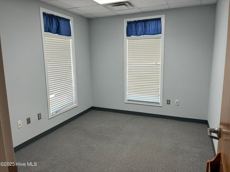 More Photos Of 1507 N Road St, Elizabeth City Medical For Lease