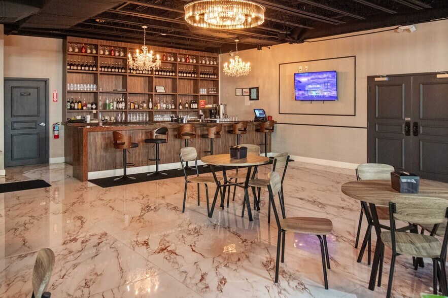 More Photos Of 2730 Fondren Rd, Houston Restaurant For Sale