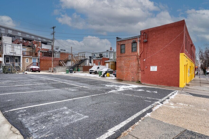 More Photos Of 3200 Eastern Ave, Baltimore Medical For Sale