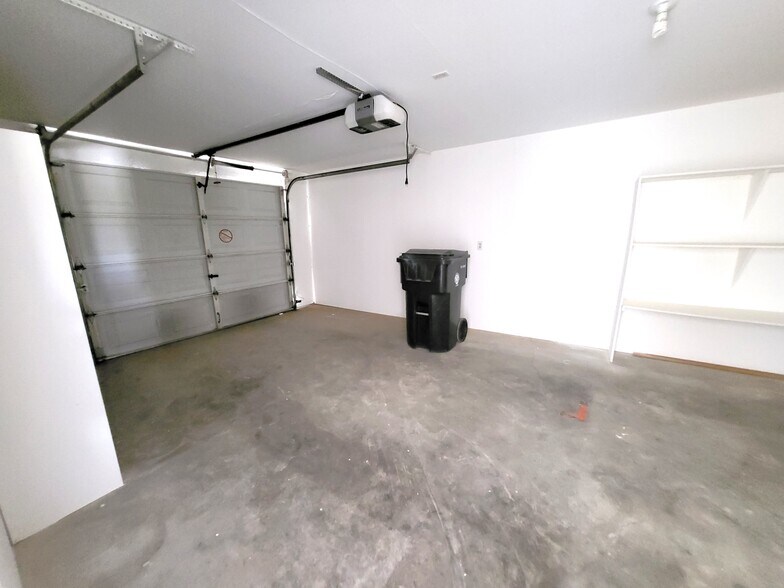 More Photos Of 1171 Sixshooter Ave, Pahrump Apartments For Sale