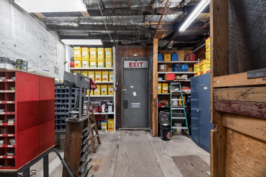 More Photos Of 3341-43 D St, Philadelphia Manufacturing For Sale