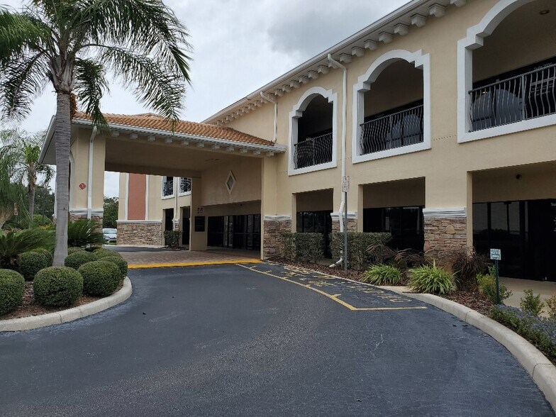 More Photos Of 2984 Alafaya Trl, Oviedo Medical For Sale