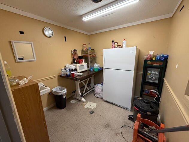 More Photos Of 334 Main St, Cadiz Warehouse For Sale