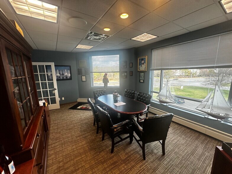 More Photos Of 3880 Veterans Memorial Hwy, Bohemia Office For Lease