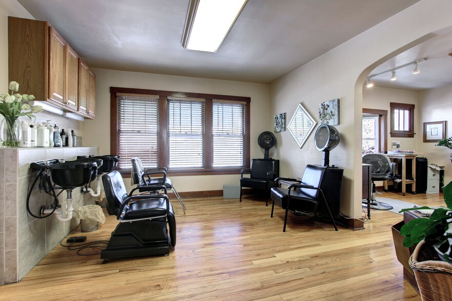 More Photos Of 710 South St, Castle Rock Storefront Retail Office For Lease