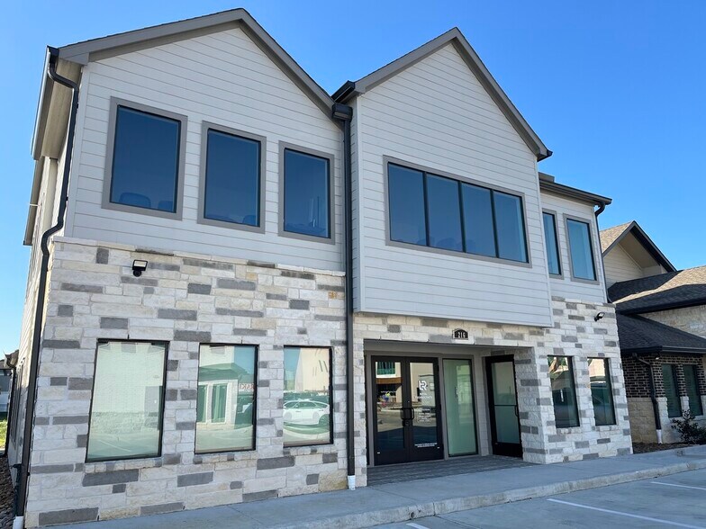 More Photos Of Colonial Parkway & Park West Green Dr, Katy Office For Sale