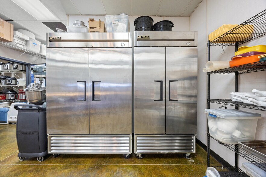 More Photos Of 145 Hilden Rd, Ponte Vedra Storefront For Sale