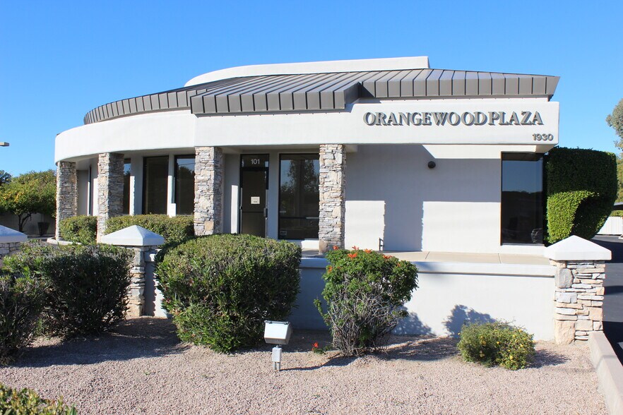 More Photos Of 1930 E Brown Rd, Mesa Office For Lease