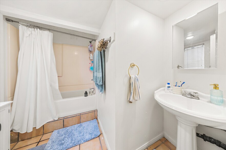 More Photos Of 6516 Del Playa Dr, Isla Vista Apartments For Sale