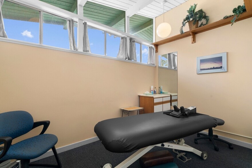 More Photos Of 3811 Portola Dr, Santa Cruz Medical For Sale