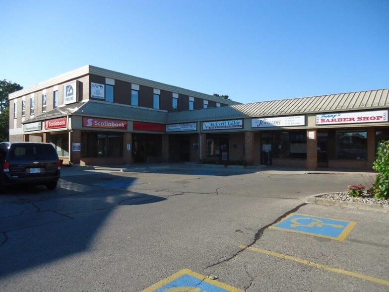 More Photos Of 501 Krug St, Kitchener Storefront Retail Office For Lease