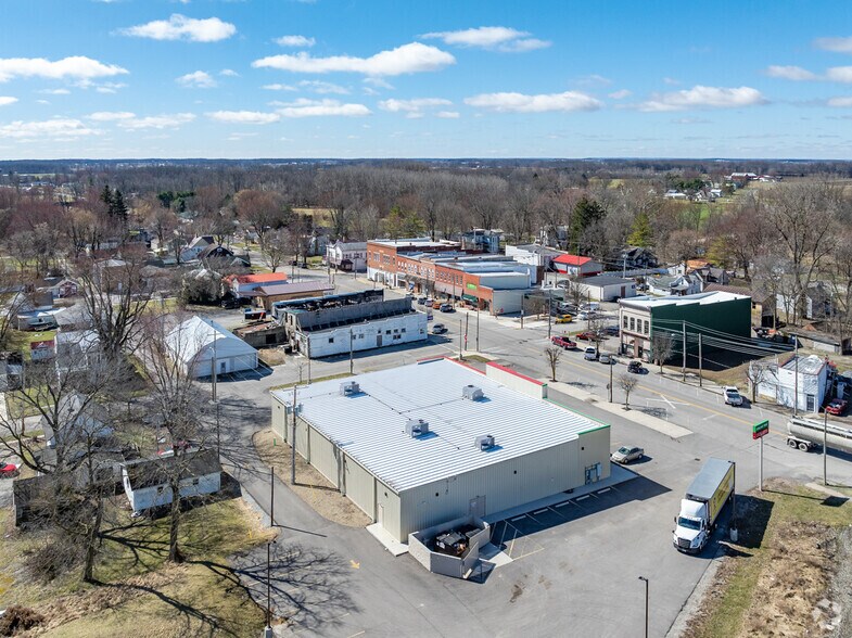 More Photos Of 56 N High St, La Rue Convenience Store For Sale