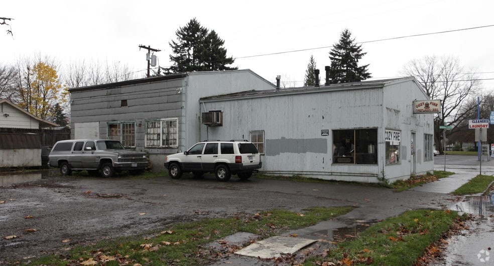 Primary Photo Of 7132 N Fessenden St, Portland Industrial For Sale