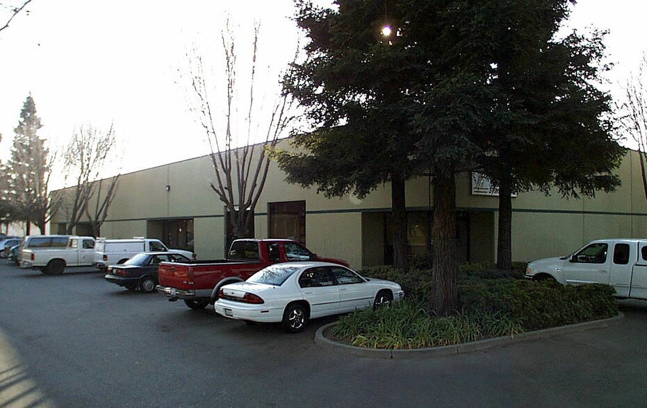 More Photos Of 3250 Monier Cir, Rancho Cordova Manufacturing For Sale