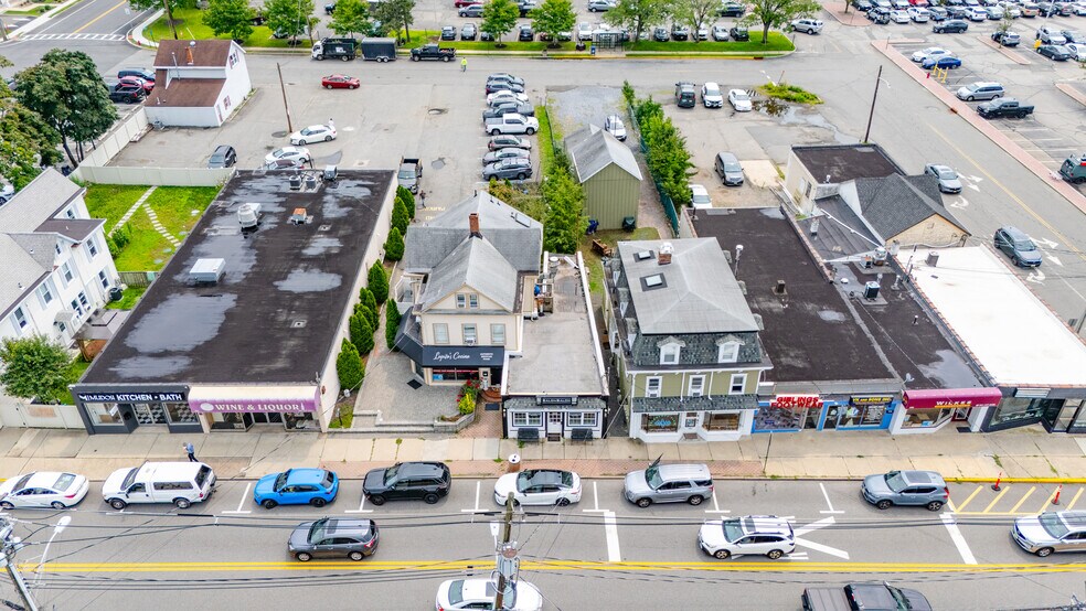 More Photos Of 388 Ramapo Valley Rd, Oakland Storefront Retail Residential For Lease
