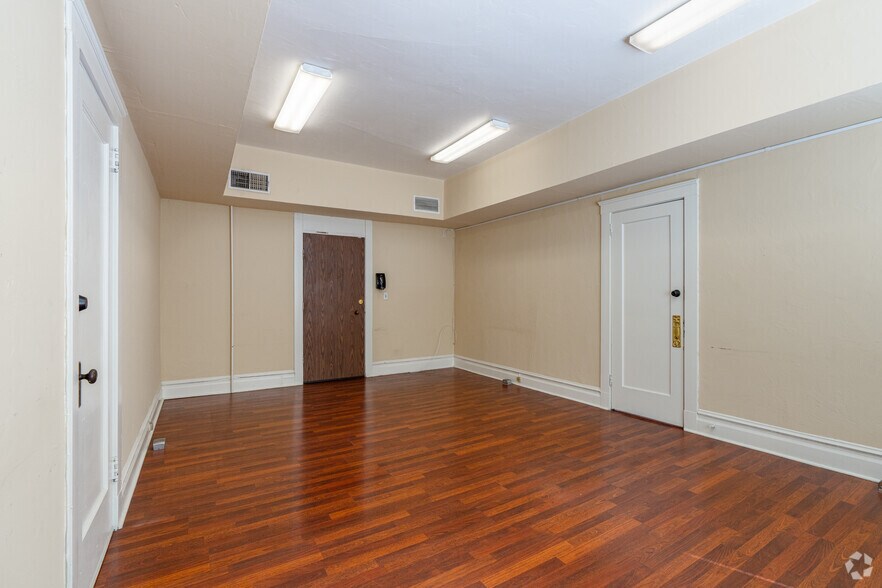 More Photos Of 1527 19th St, Bakersfield Medical For Lease