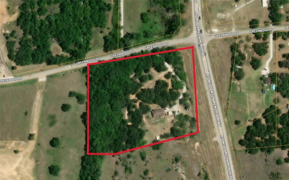 More Photos Of 1889 Greenwood Rd, Weatherford Office For Sale