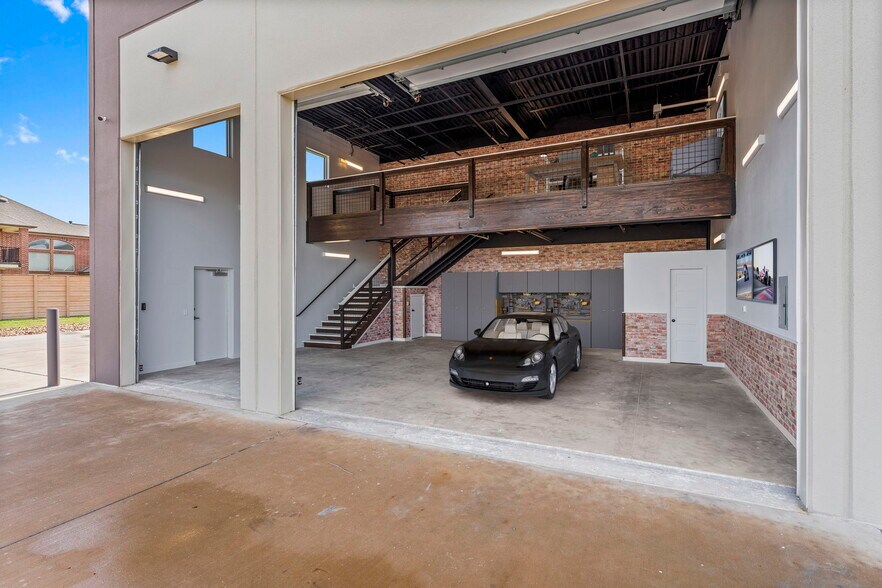 More Photos Of 1435 FM 1463 Rd, Katy Showroom For Sale