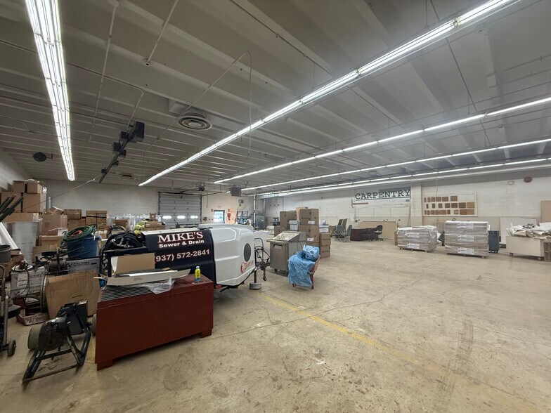 More Photos Of 2960 W Enon Rd, Xenia Flex For Lease