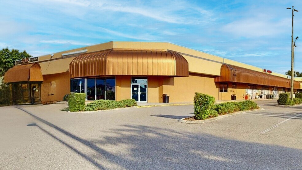 More Photos Of 2001-2043 E Fowler Ave, Tampa General Retail For Lease