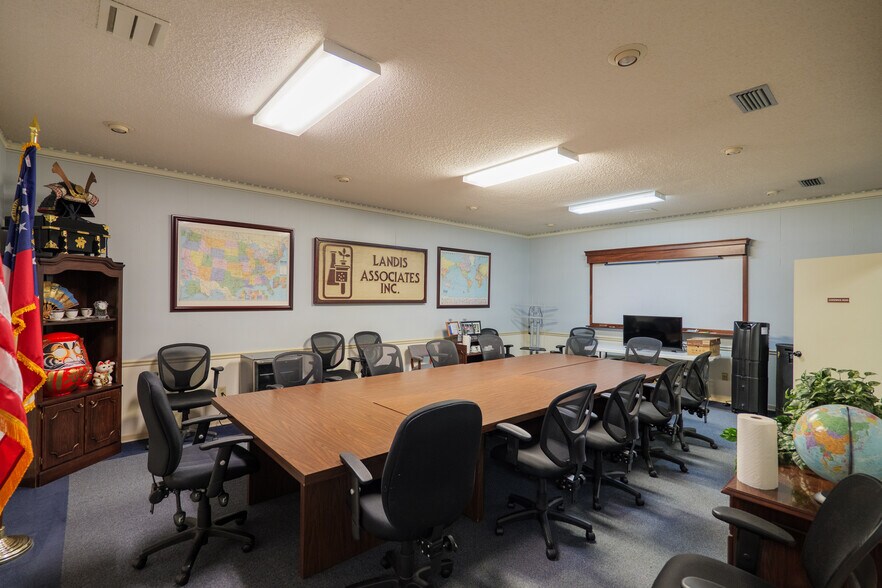 More Photos Of 3185 Madison Hwy, Valdosta Office For Sale