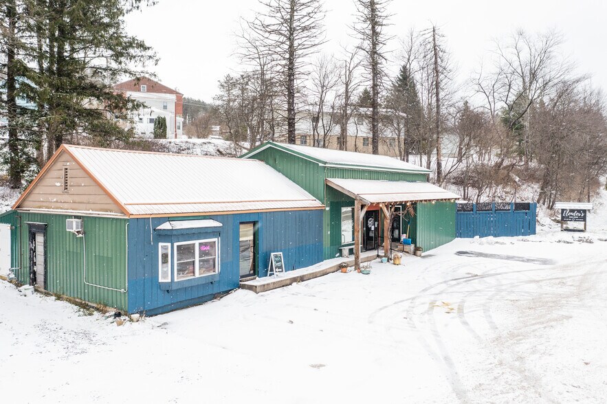 More Photos Of 16454 Appalachian Hwy, Thomas Restaurant For Sale