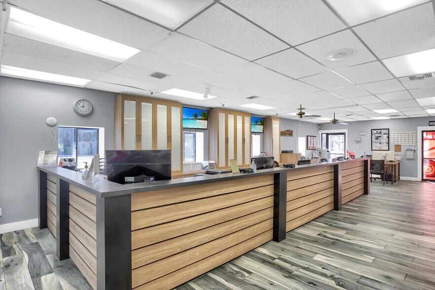 More Photos Of 100099 Overseas Hwy, Key Largo Freestanding For Sale