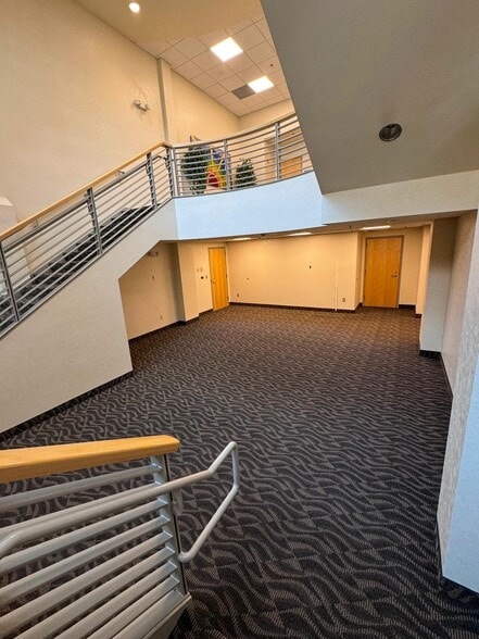 More Photos Of 14 2nd St SW, Rochester Medical For Lease