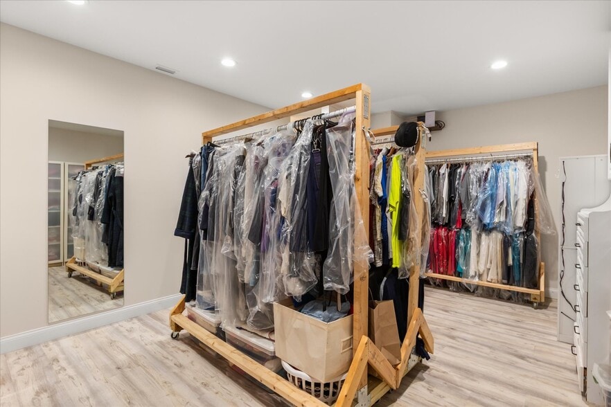 More Photos Of 455 Briar Patch Ln, Geneva Specialty For Sale