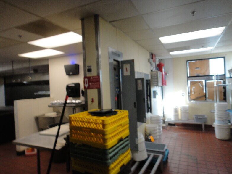More Photos Of 480 Westport Ave, Norwalk Restaurant For Lease