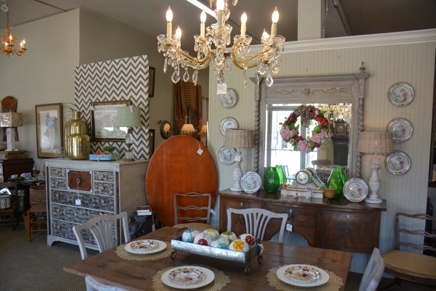 More Photos Of 201 S Main St, Enterprise Department Store For Sale