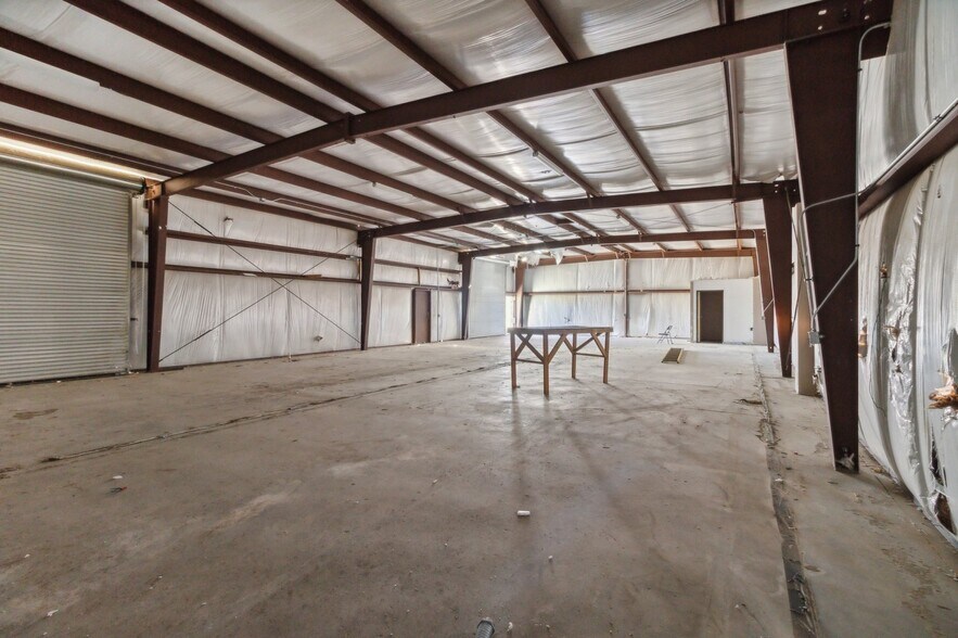 More Photos Of 17265 Darwin Ave, Hesperia Service For Lease